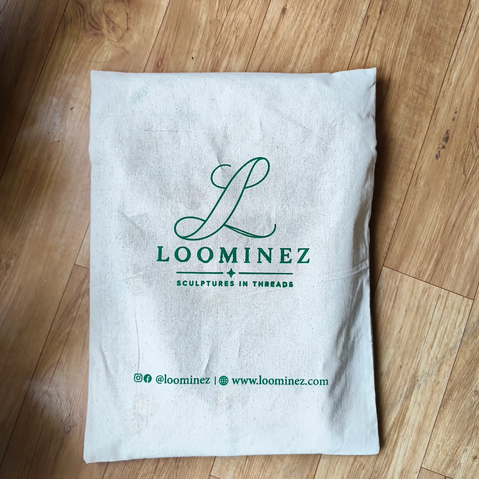 Loominez — photograph 5