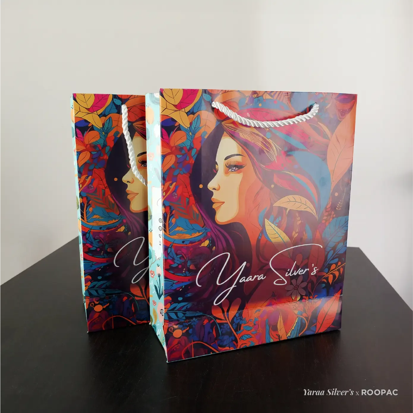 Yaraa Silver's packaging photo 2