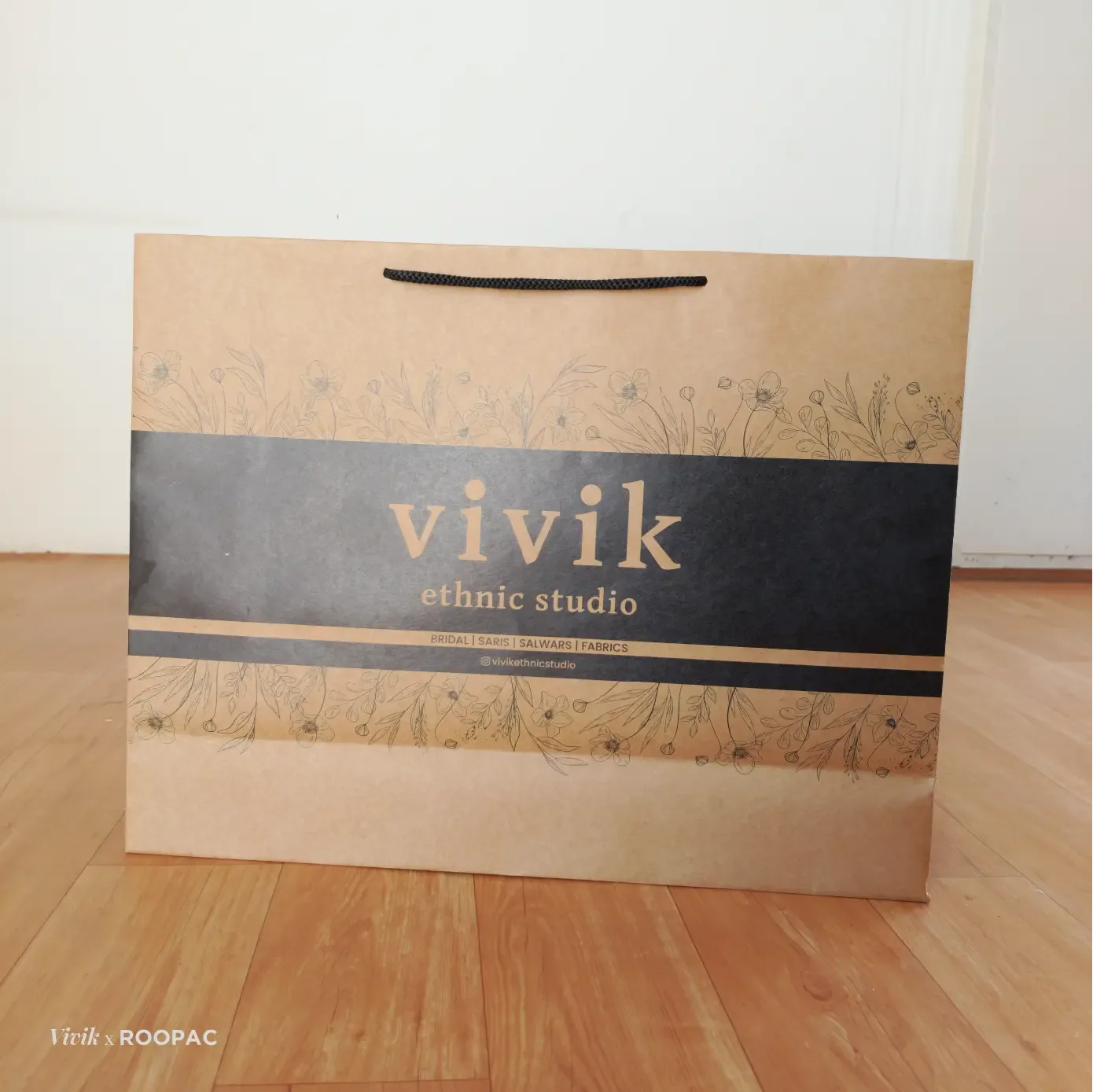 Vivik Ethnic Studio packaging photo 3